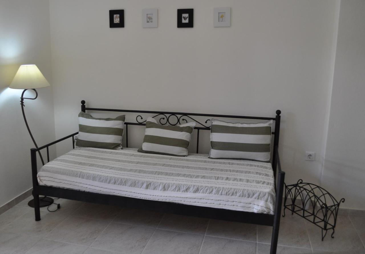 Kimothoy Appartement Armenistis  Buitenkant foto